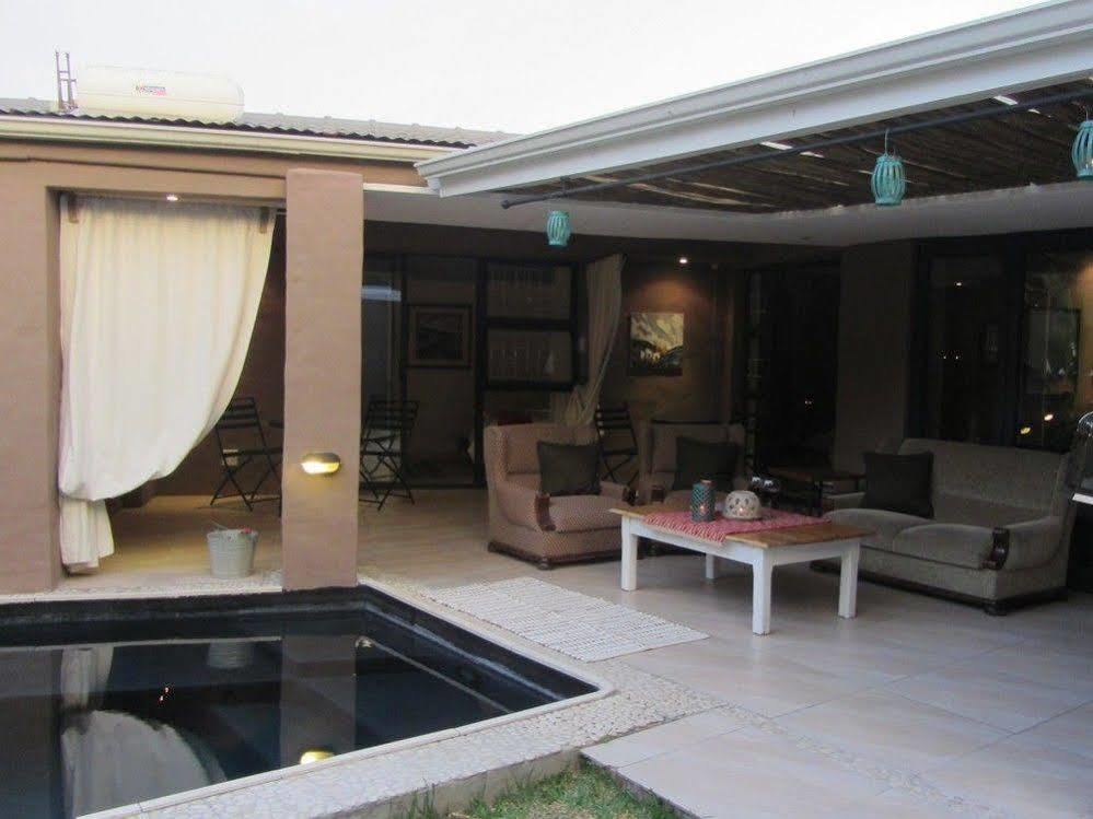 Absolute Bosch Guest House Stellenbosch Extérieur photo